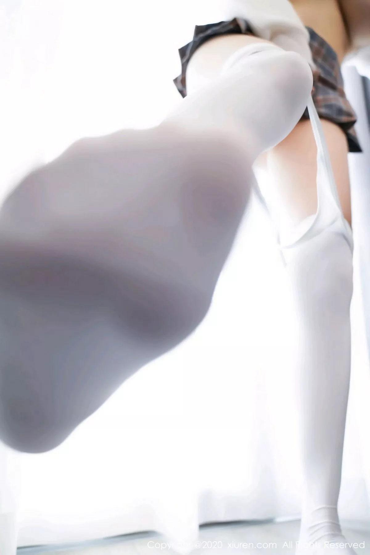 [XiuRen秀人网]第2715期周大萌写真-秀人资源网